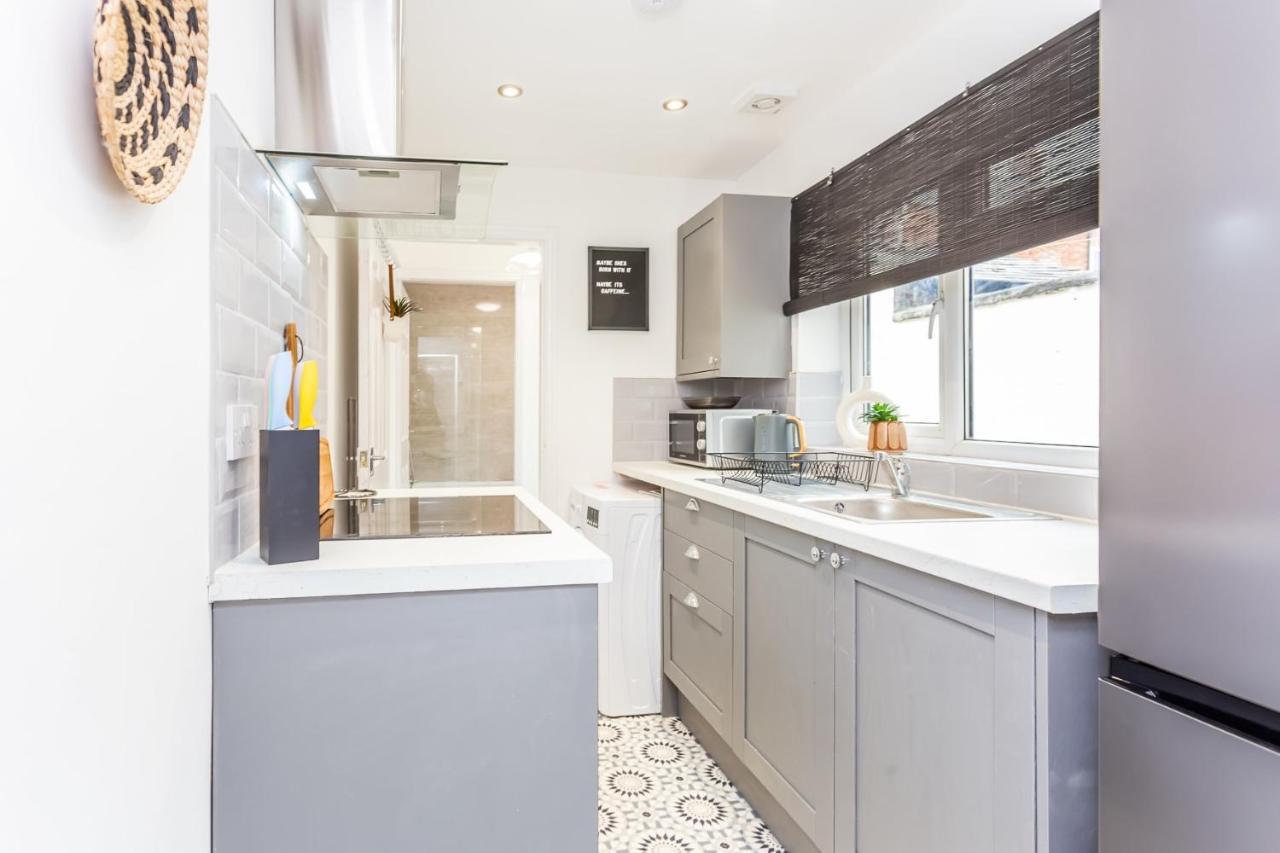 Boho Chic - Stylish In Centre, Sleeps 4 Darlington (Durham)