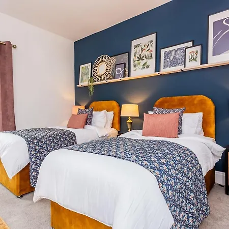 Boho Chic - Stylish Home In City Centre, Sleeps 4 Darlington  Exterior photo